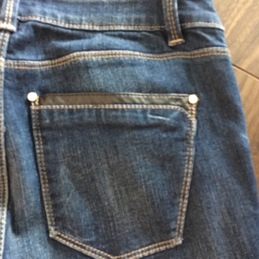 Jeans - Picture 3 of 8